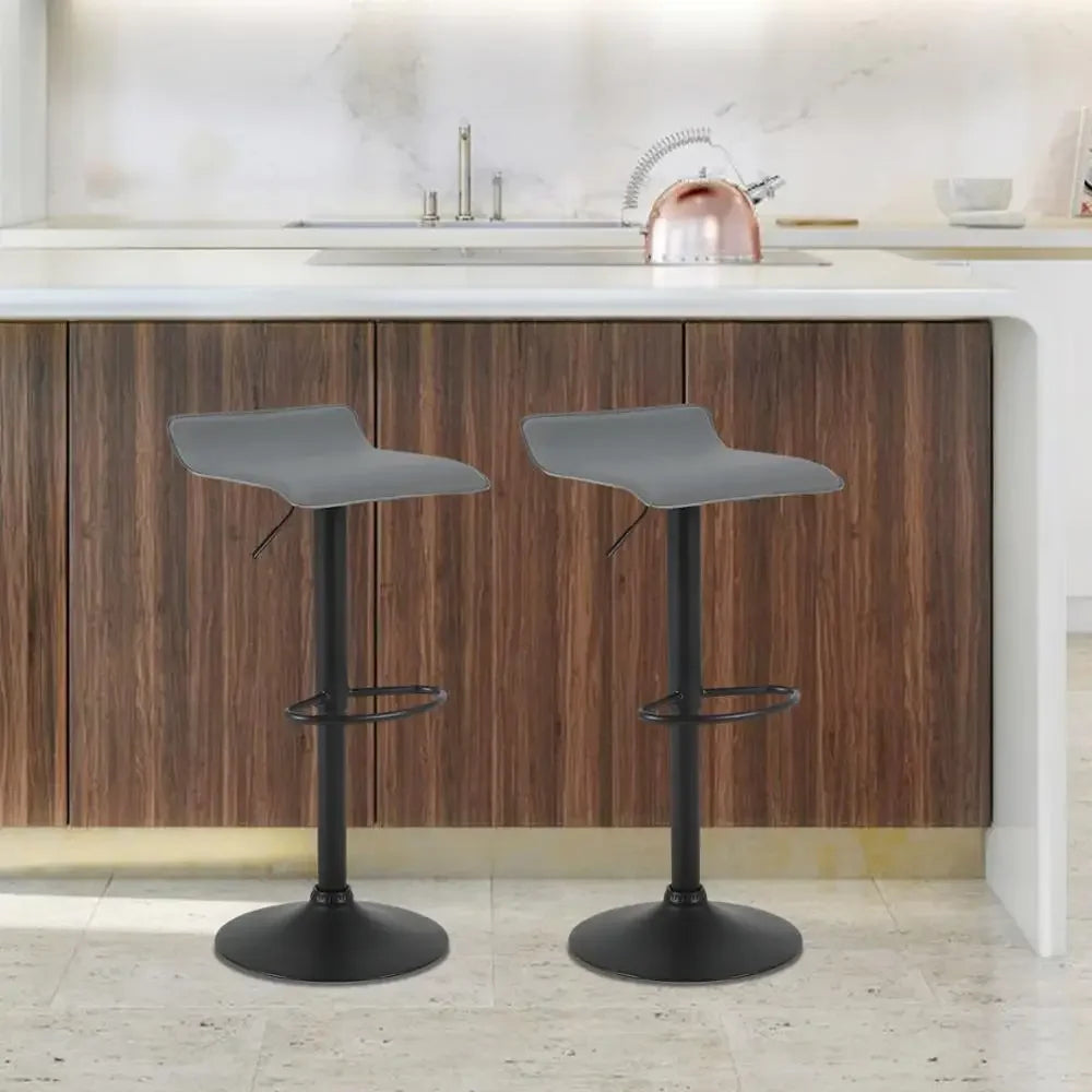 Ensemble – 2 tabourets de bar au design chic et minimaliste – Birk